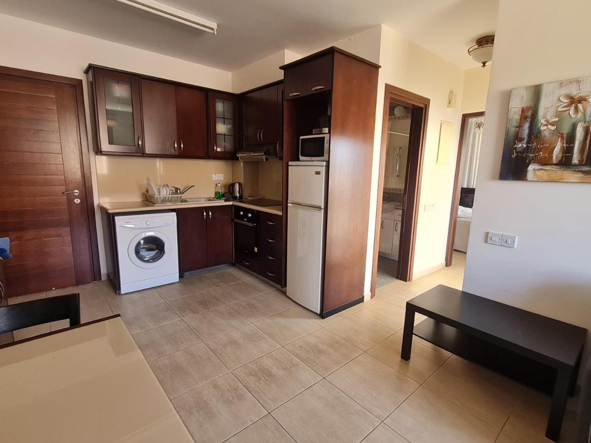 Danaos 2 Complex Apartment - By Imh Travel & Tours Paphos Extérieur photo