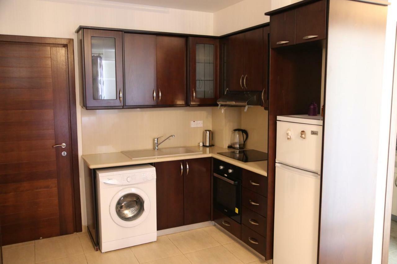 Danaos 2 Complex Apartment - By Imh Travel & Tours Paphos Extérieur photo